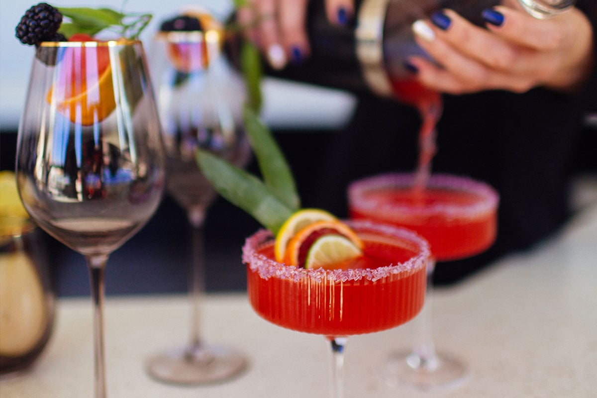 bartending-featured bartending-featured